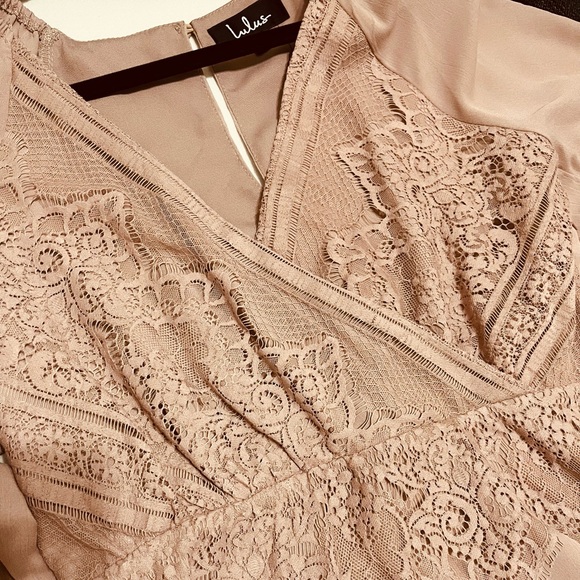 Lulu’s Blouse - Picture 5 of 6